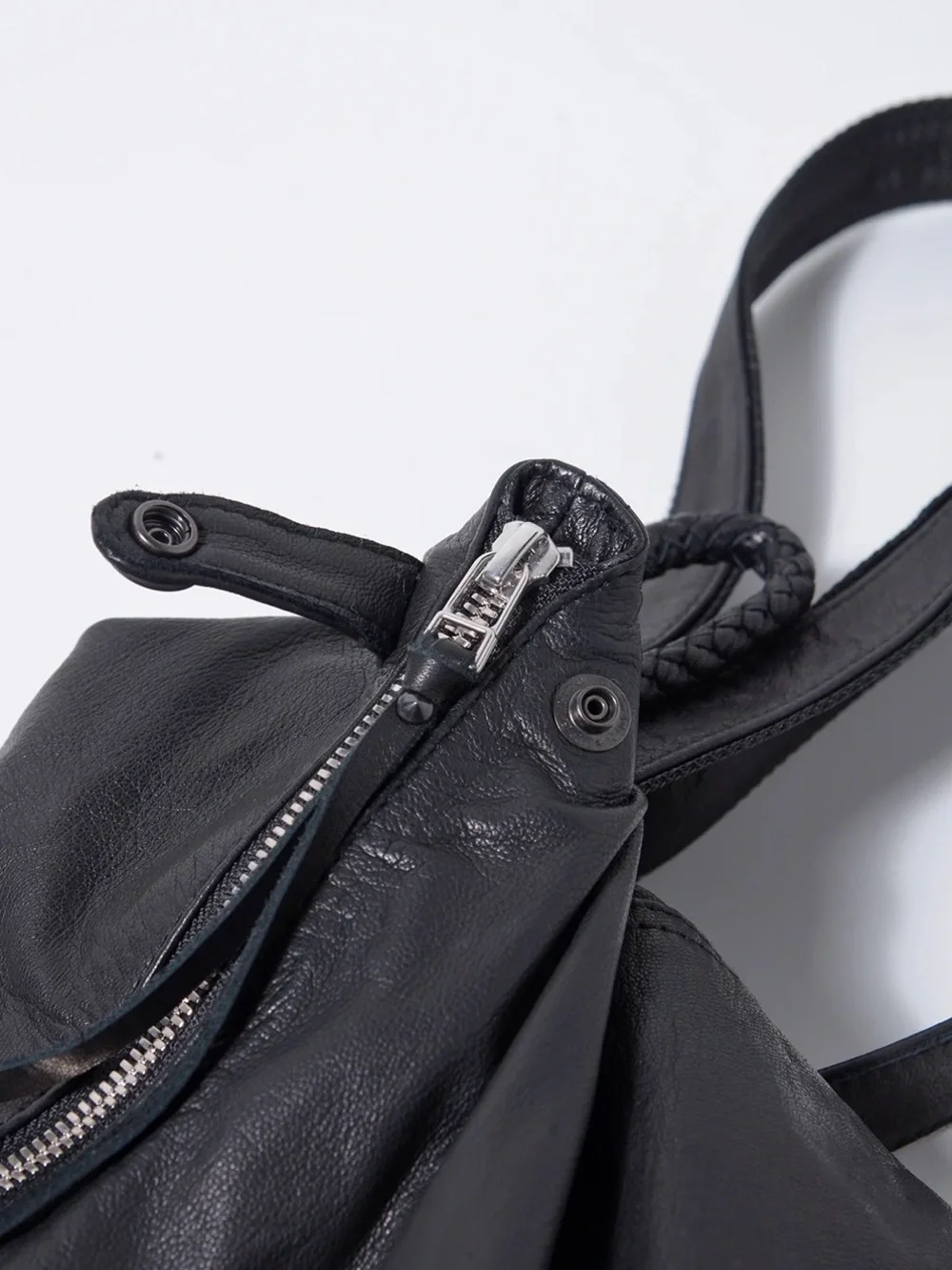 KmRii 2202-BG01 Hand Stitch Triangle Backpack
